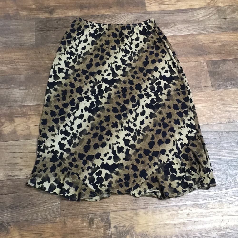 Cute & comfy trendy print skirt